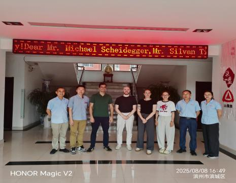 德國(guó)客戶來訪健達(dá)公司