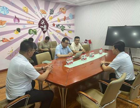 濟(jì)南辛莊街道考察團(tuán)開(kāi)展招商引資調(diào)研活動(dòng)